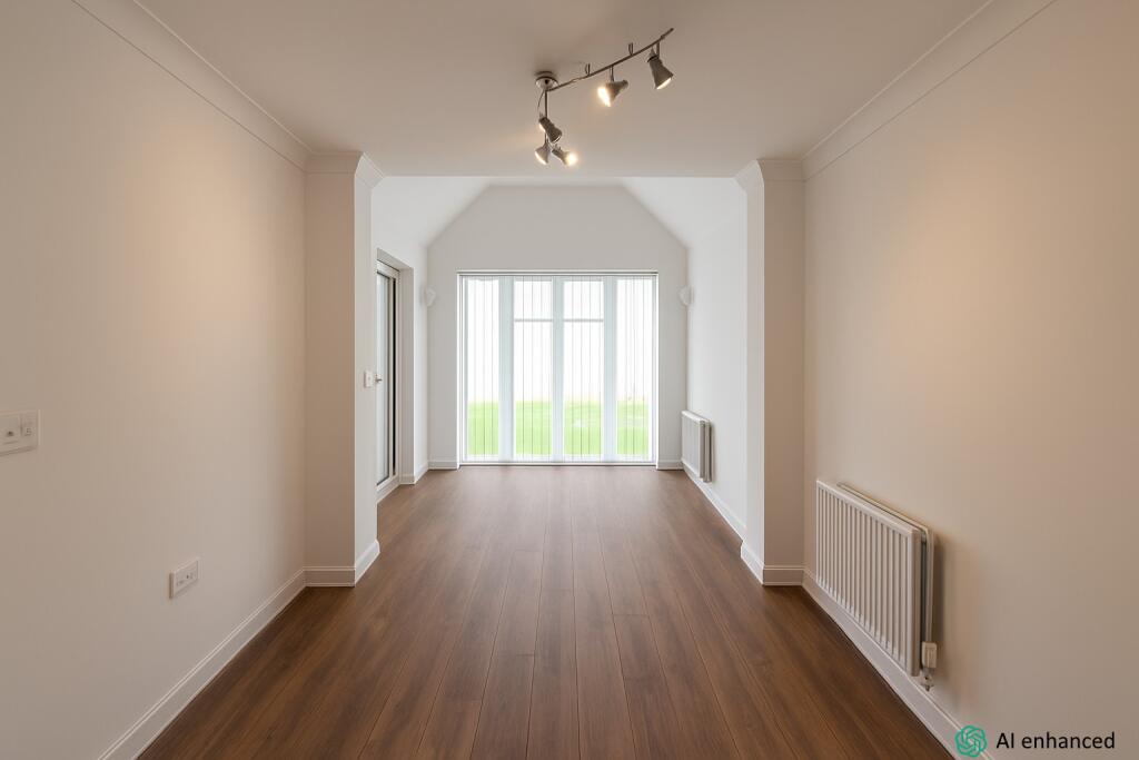 House in Ipswich - View 4