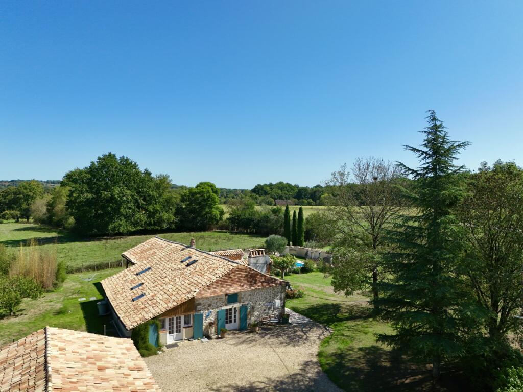 Main image of property: 24500 eymet