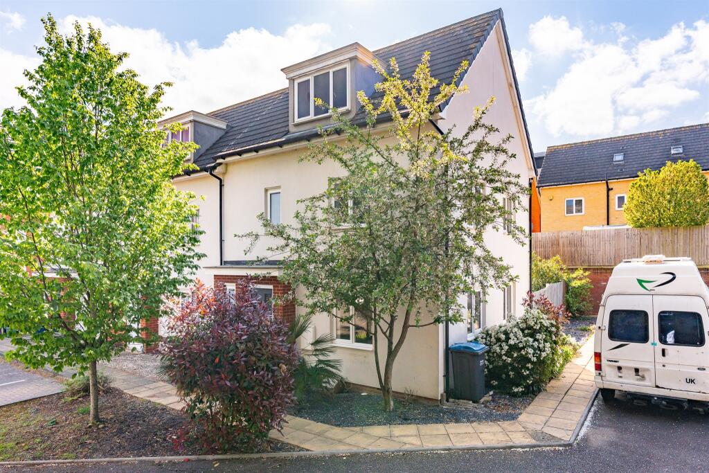 Main image of property: Bowhill Way, Harlow