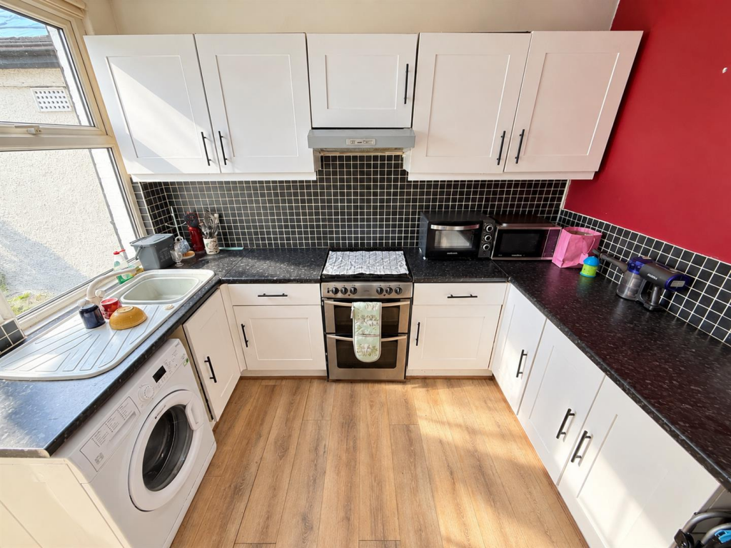 House in Wirral, Liverpool City Region - View 5