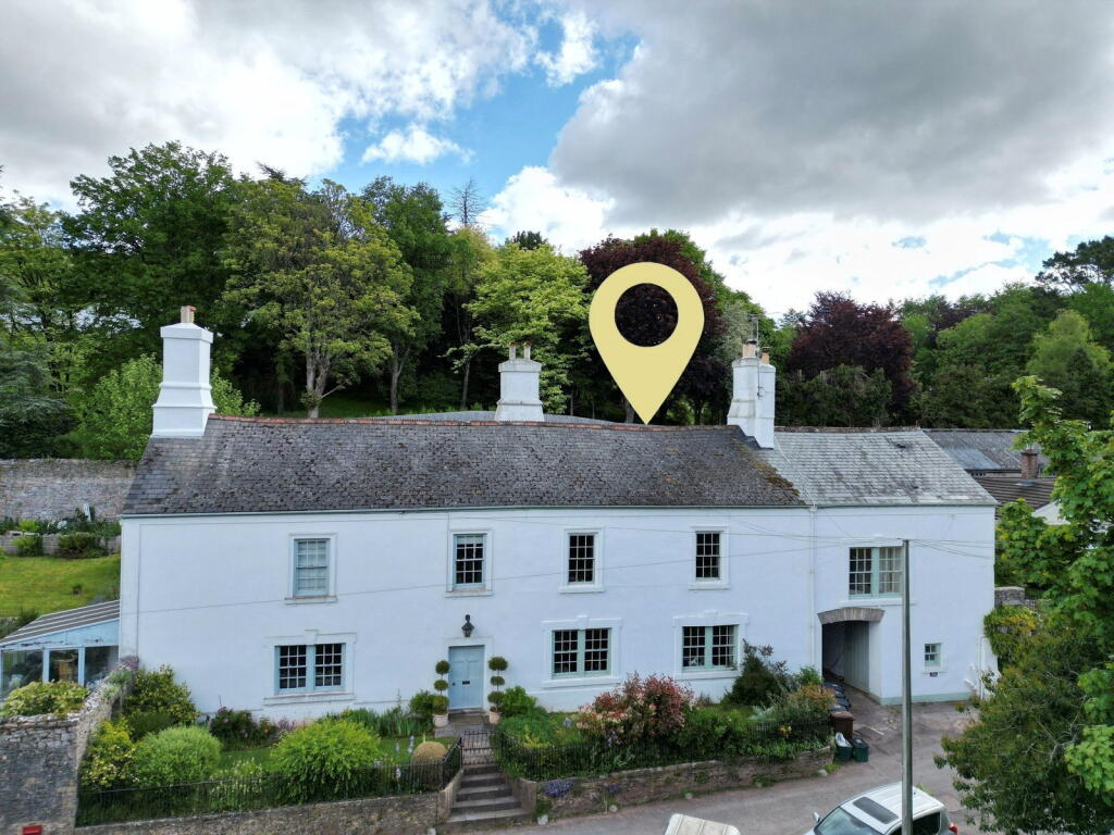Main image of property: Compton House, Marldon