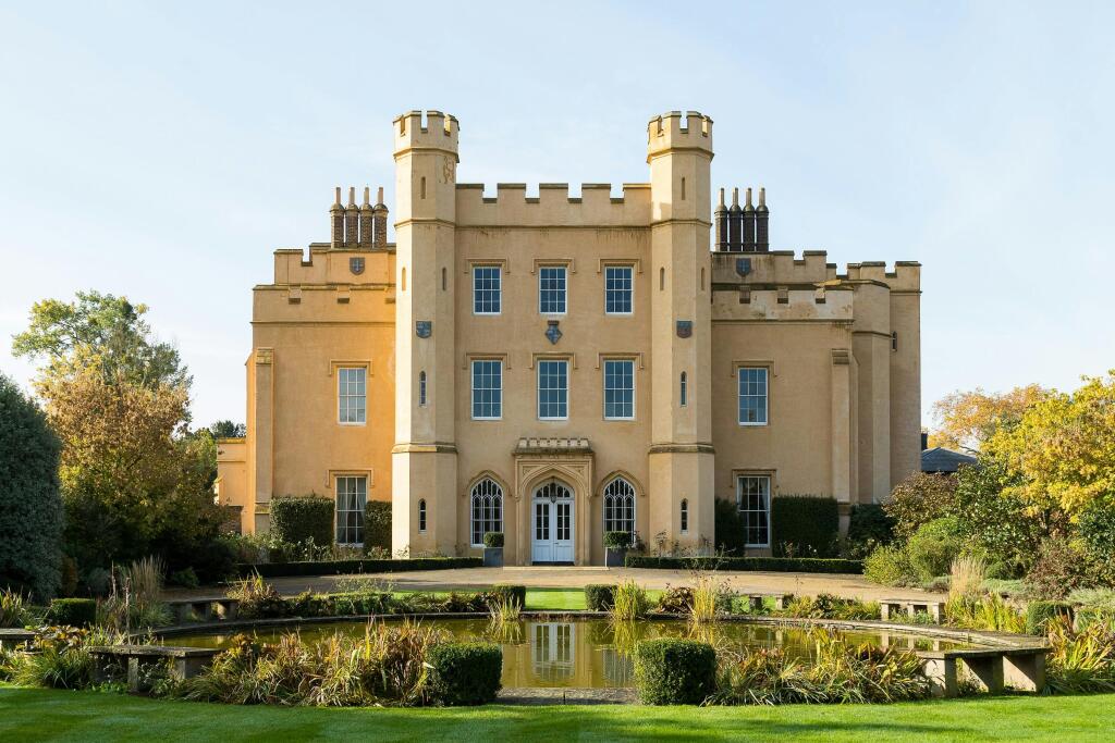 Manor 2.JPG