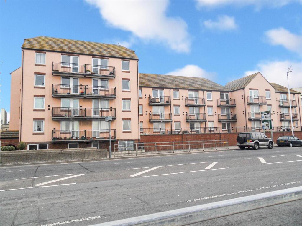 Denmark Place, Hastings photo 3