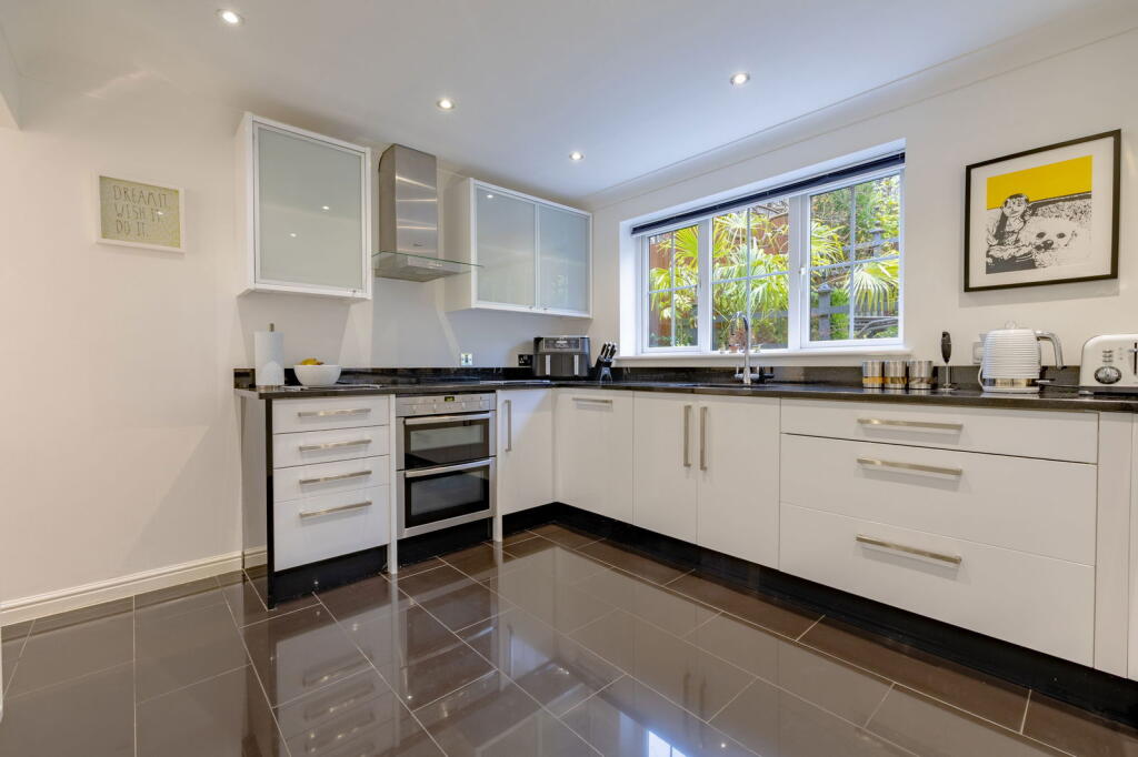 Additional image 10 of Wakeman Drive, Tividale, Oldbury, B69 1NQ