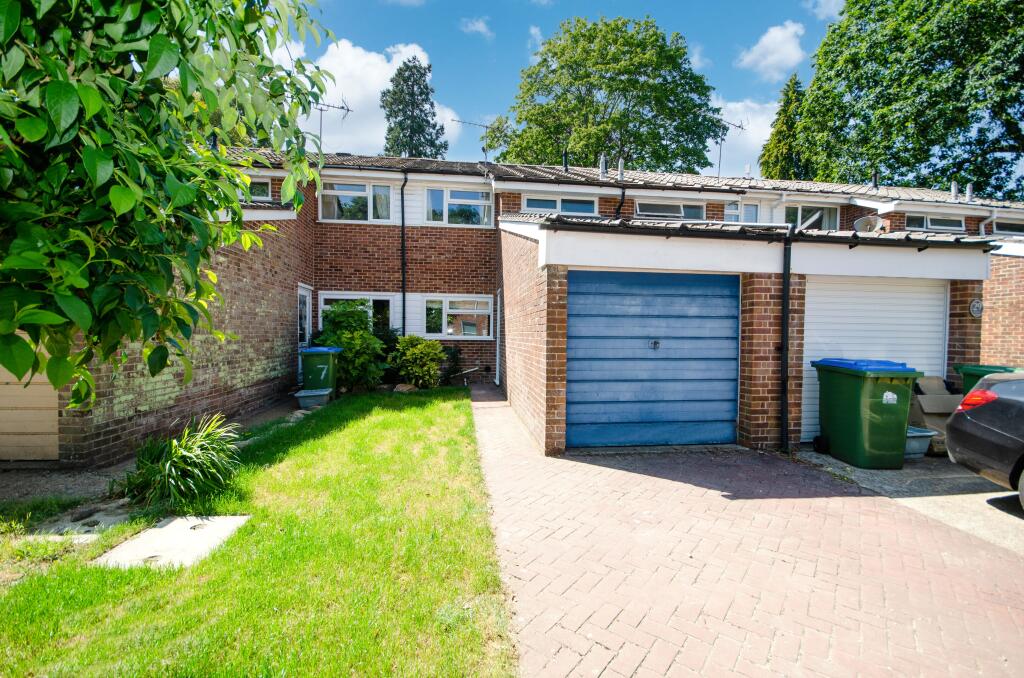 Main image of property: Fitzroy Close, Southampton