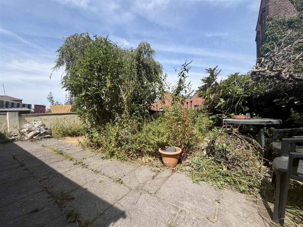 Property photo 11