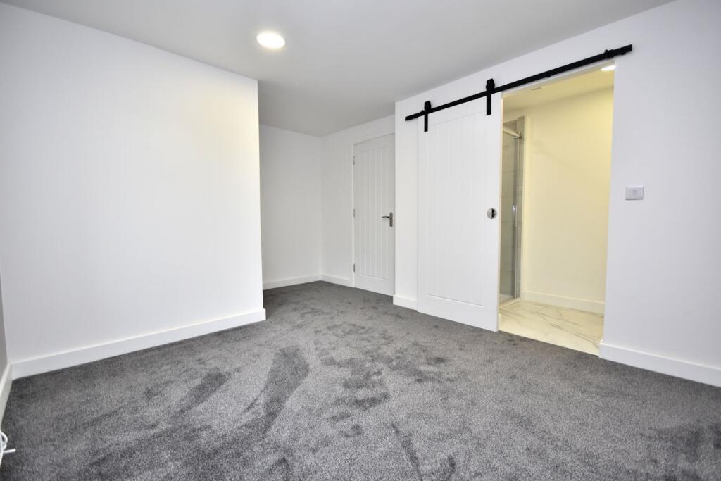 House in Northampton - View 3