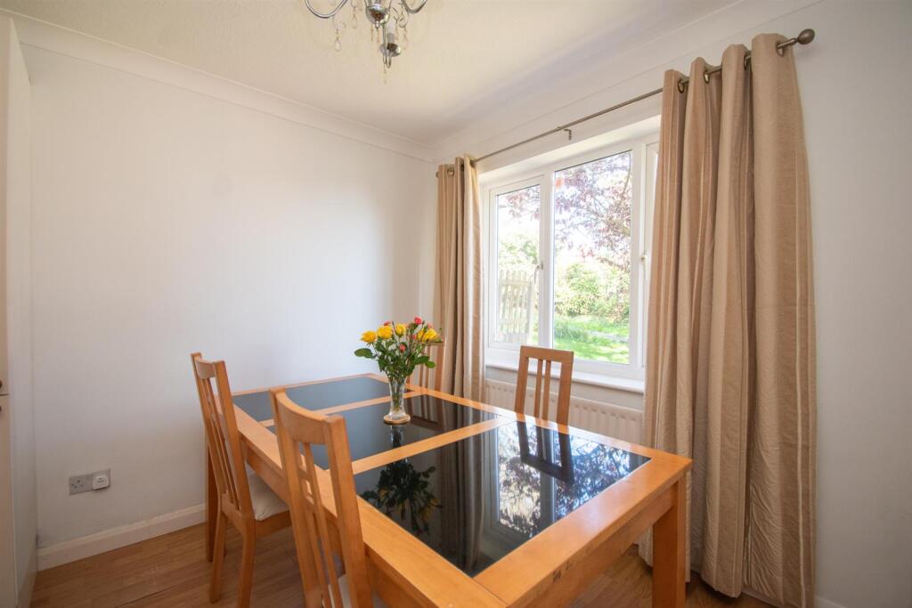 House in Tonbridge - View 5