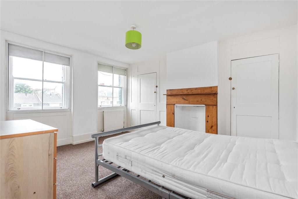 3 bedroom maisonette for rent