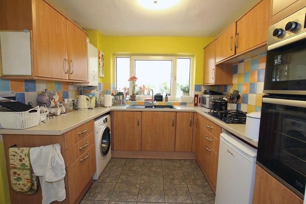 Abbotts Road, Haverhill, Suffolk, CB9 photo 3