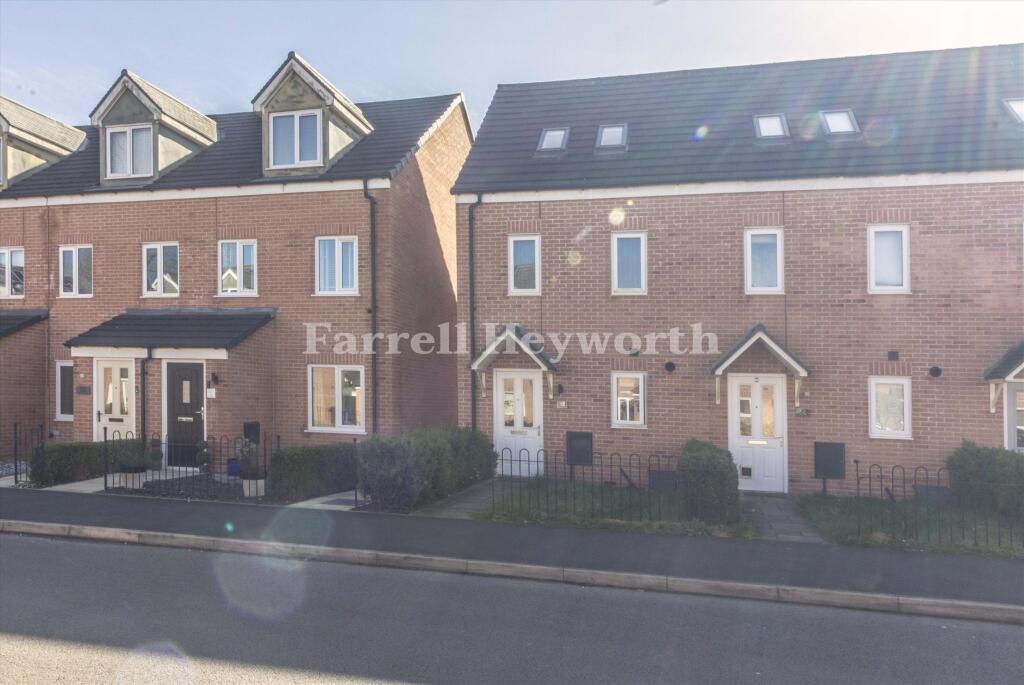 3-bed house on Brookwood Way, Buckshaw Village, Chorley, £185,000