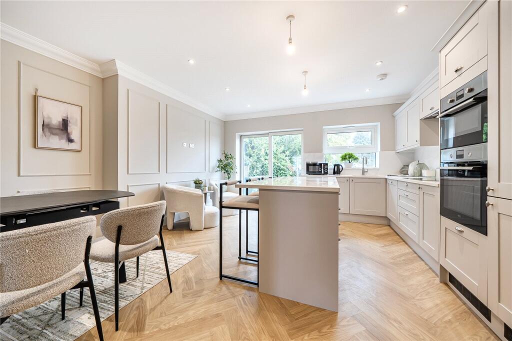 House in London - More
