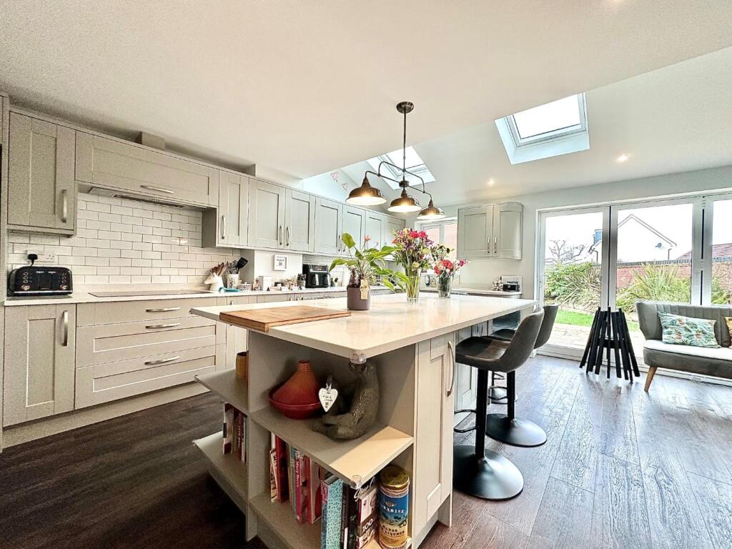 House in Upton, Pineham Lock, Hunsbury Meadows - View 5