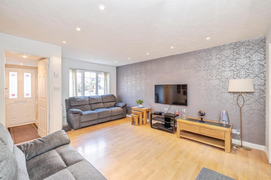 House in Three Rivers, Watford Rural - View 2