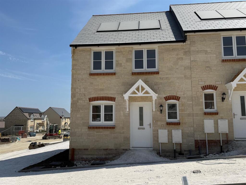 Main image of property: Plot 316 Curtis Fields, 95 Grove Avenue, Weymouth DT4 0TS