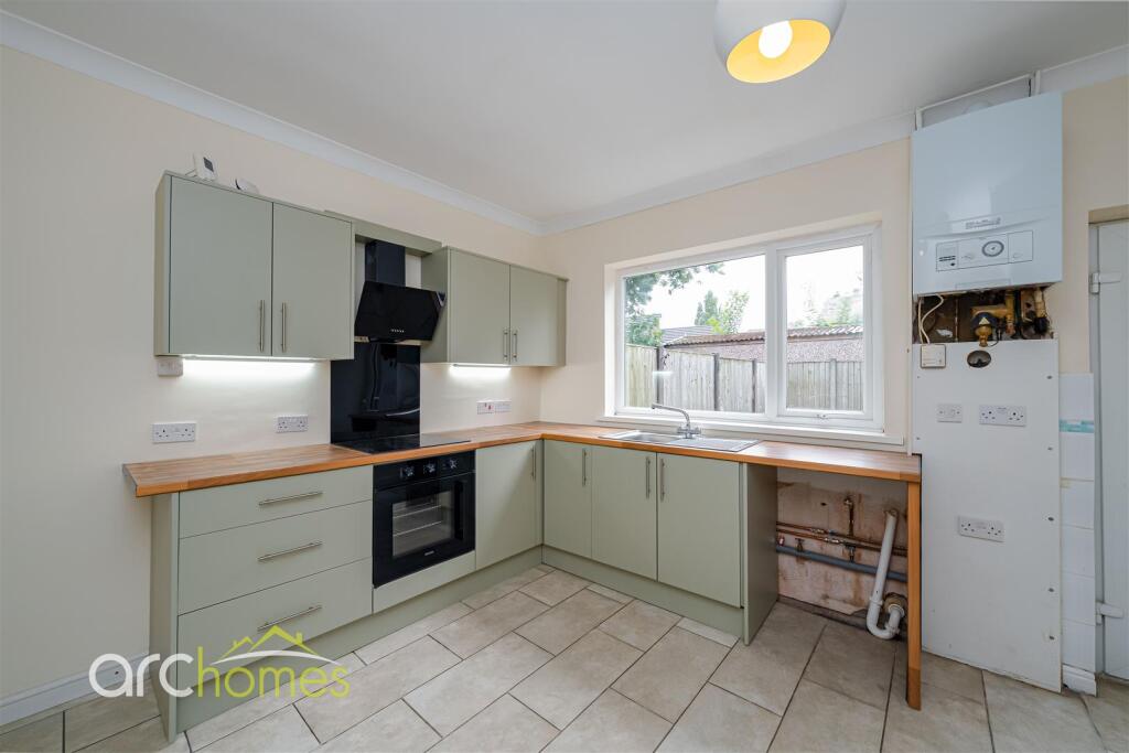 Alma Street, Atherton, Manchester - More