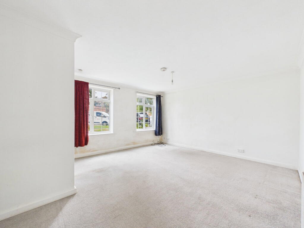 Furzedown, Lttlehampton, BN17 photo 5