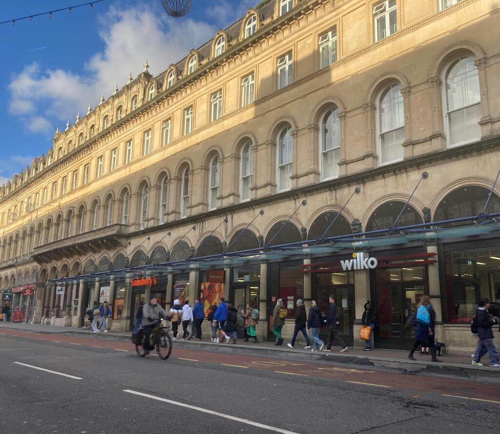 External 2 Wilko Queens Road.jpg