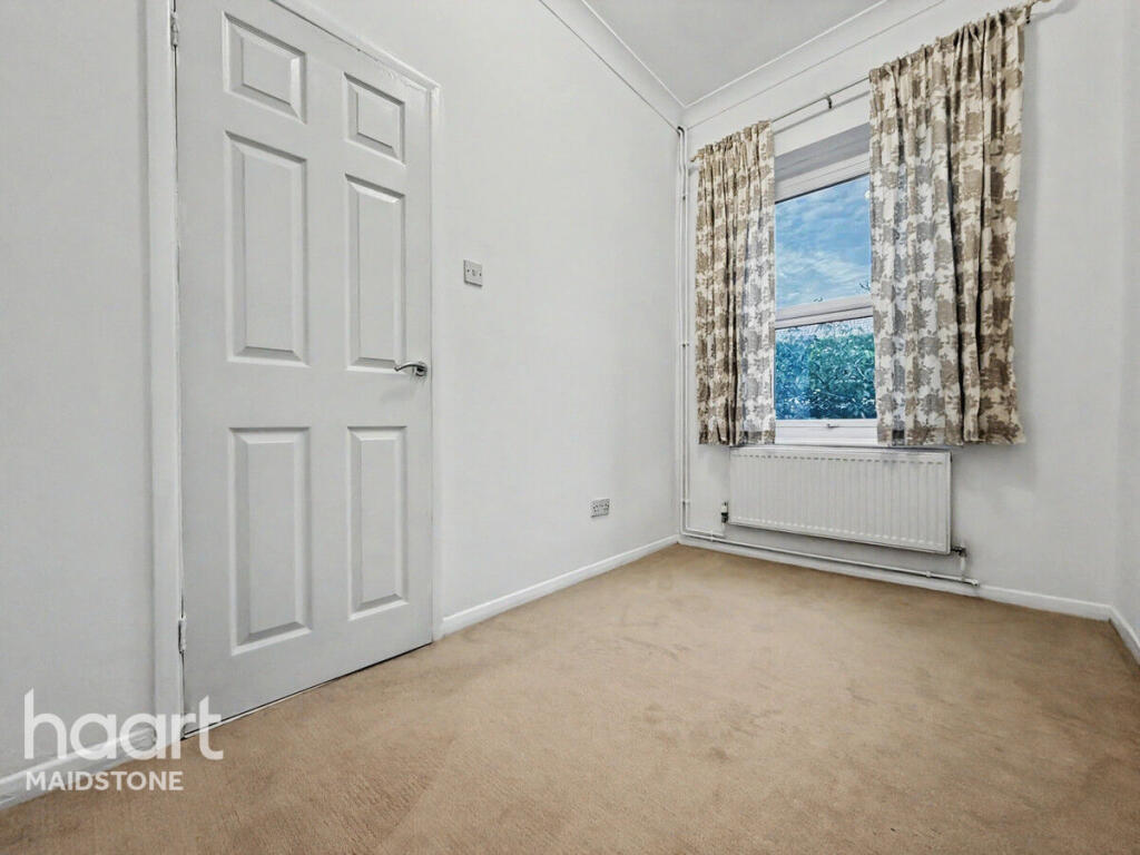 Main image of property: Tonbridge Road, Maidstone