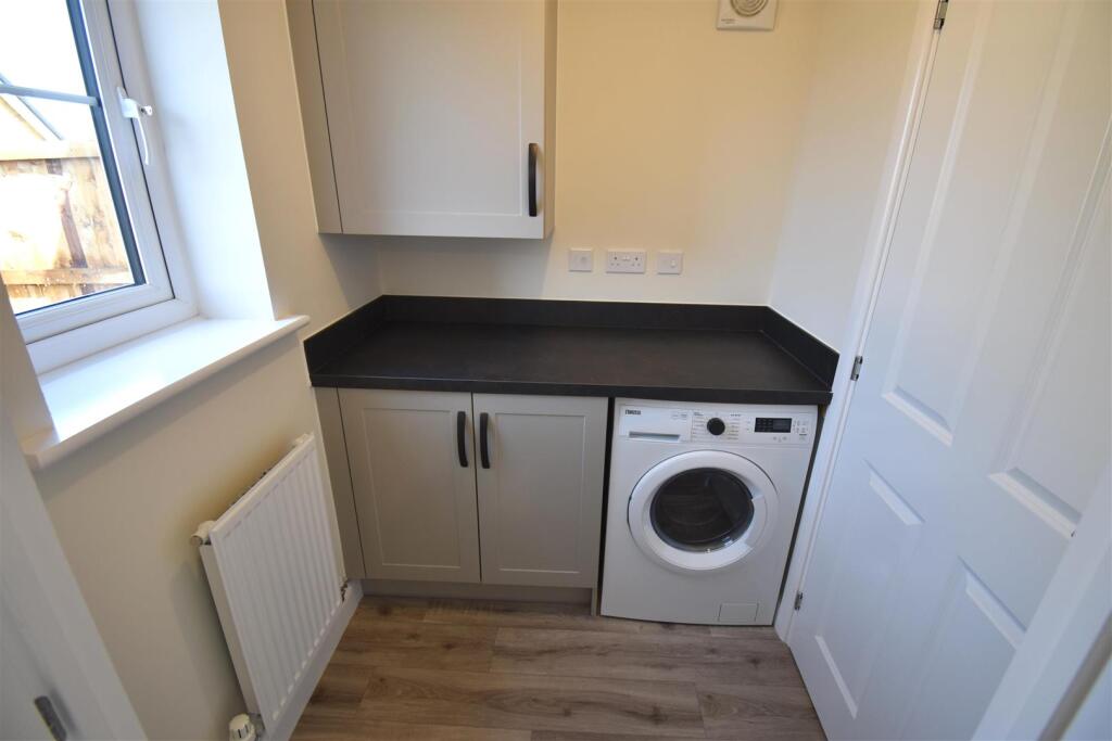 House in Stockport - View 4