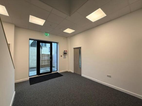 113 London Road interior 9.jpg