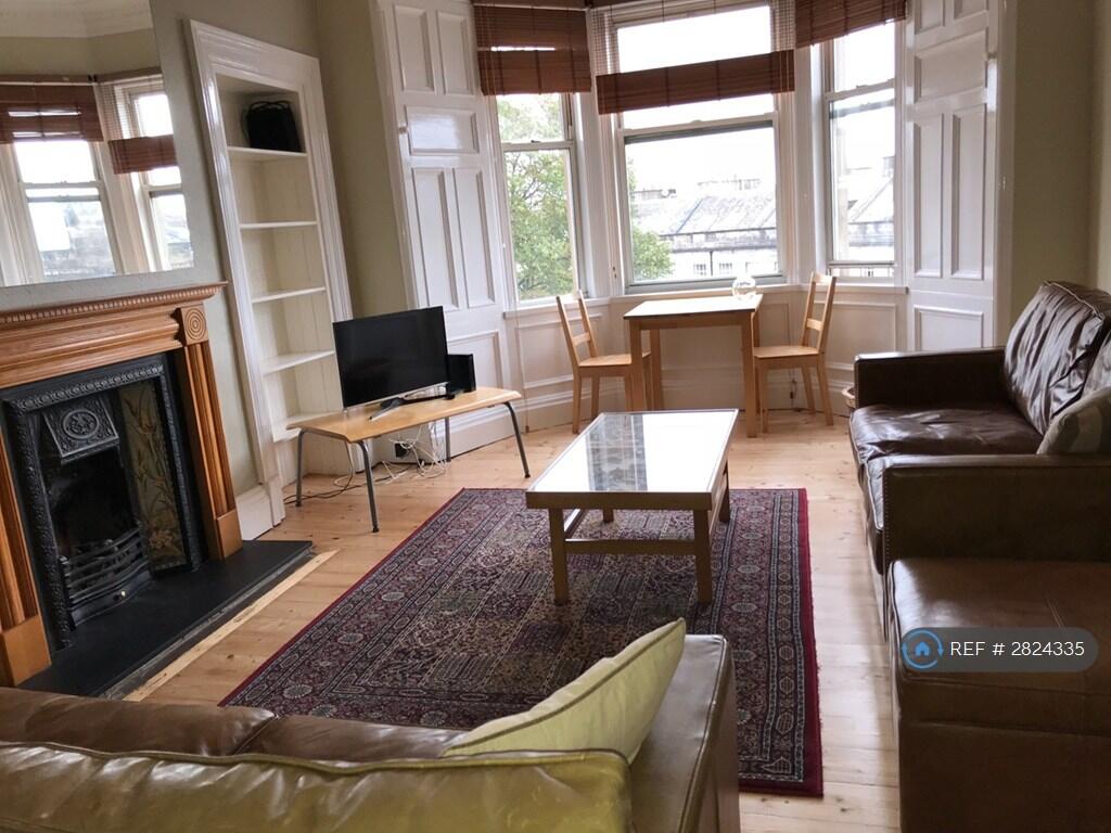 4 bedroom flat for rent