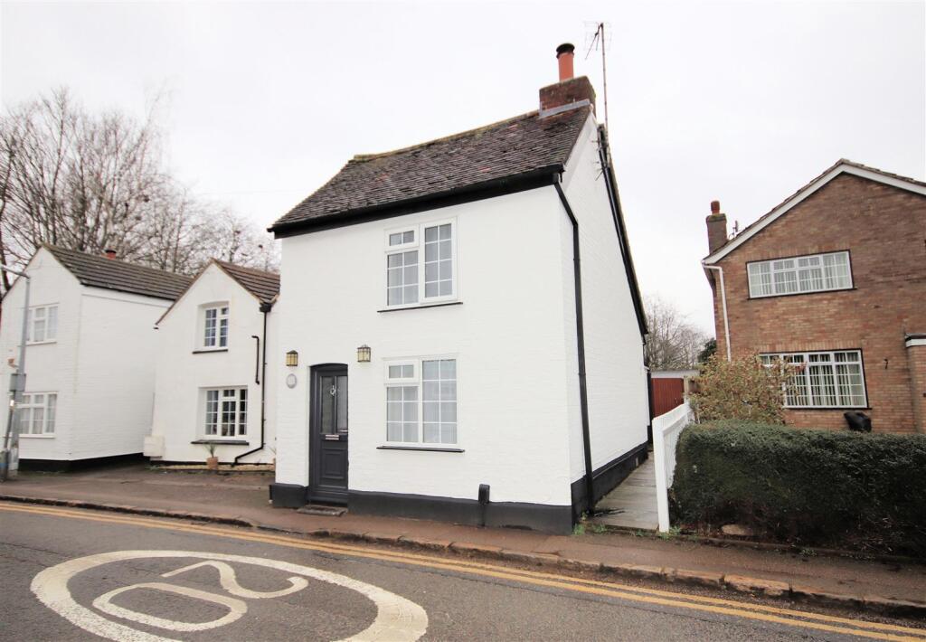 Main image of property: Luton Road, Toddington, Dunstable