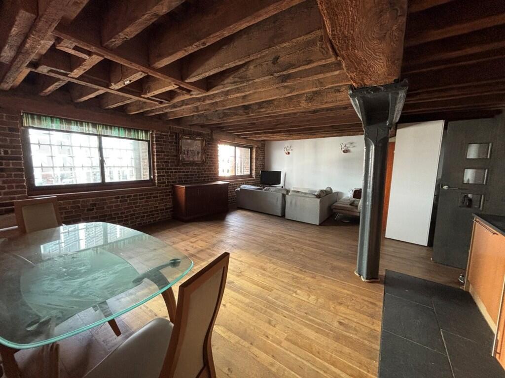 Apartment in London - View 3
