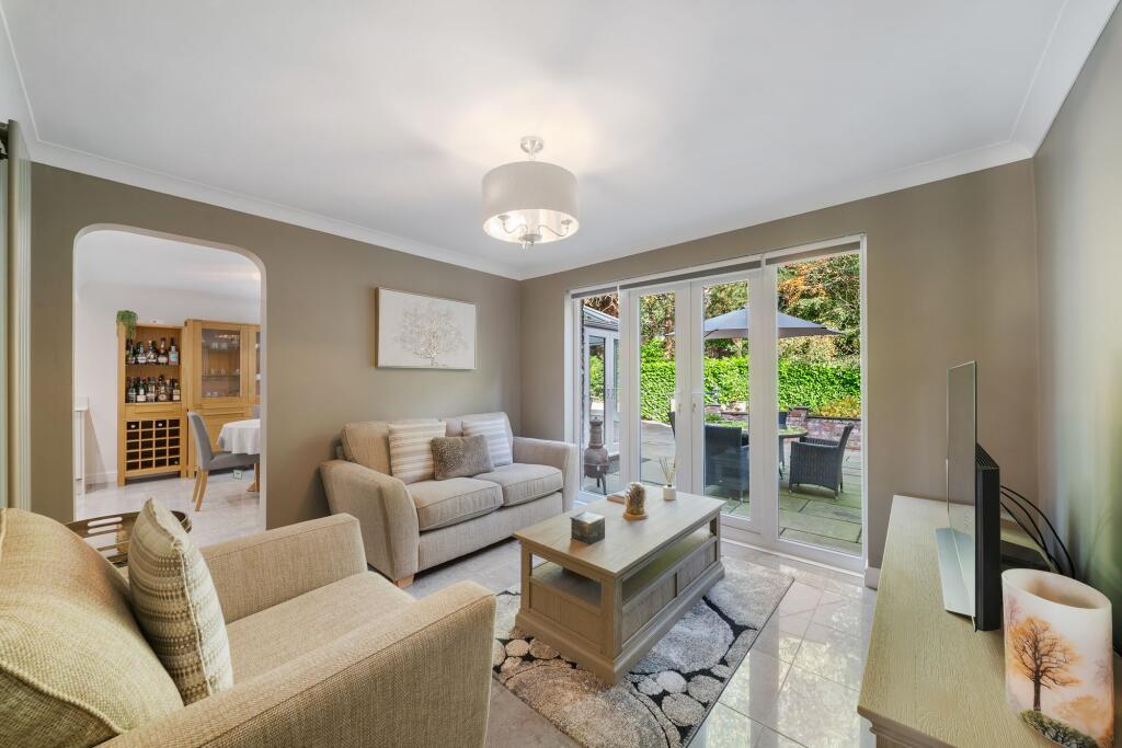 Elm Rise, Prestbury, SK10 photo 4