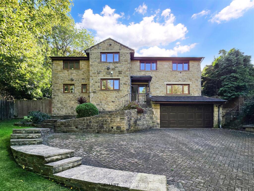 Main image of property: Ashleigh Dale, Huddersfield