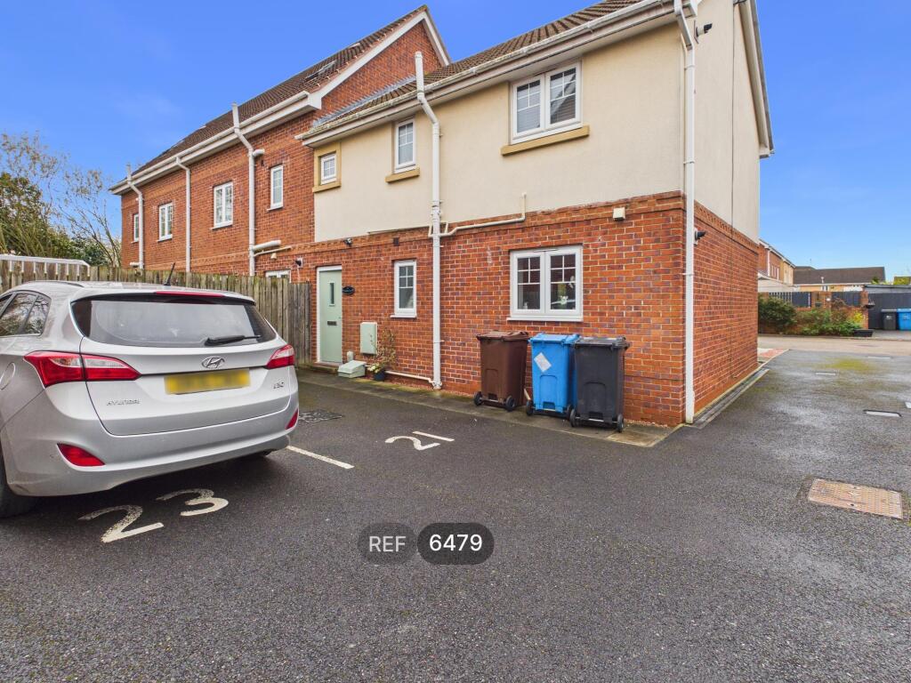 Main image of property: Woodheys Park, Hull, HU7 3AN