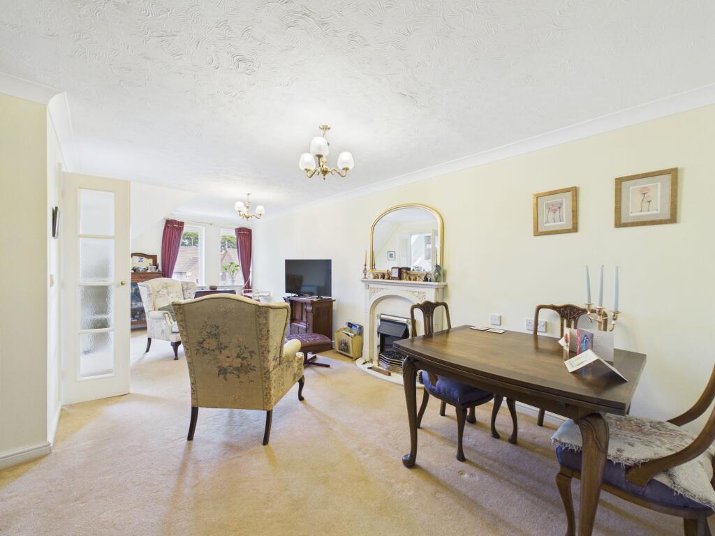 Apartment in Driffield, Little Driffield - View 2