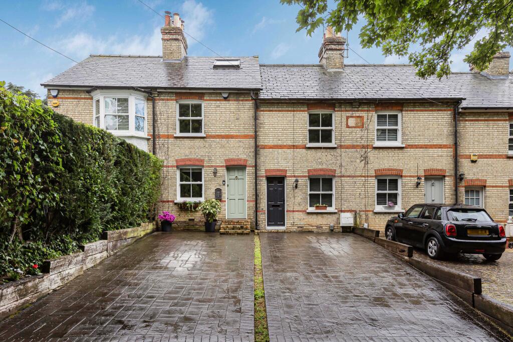 Main image of property: Chantry Lane, Hatfield, AL10