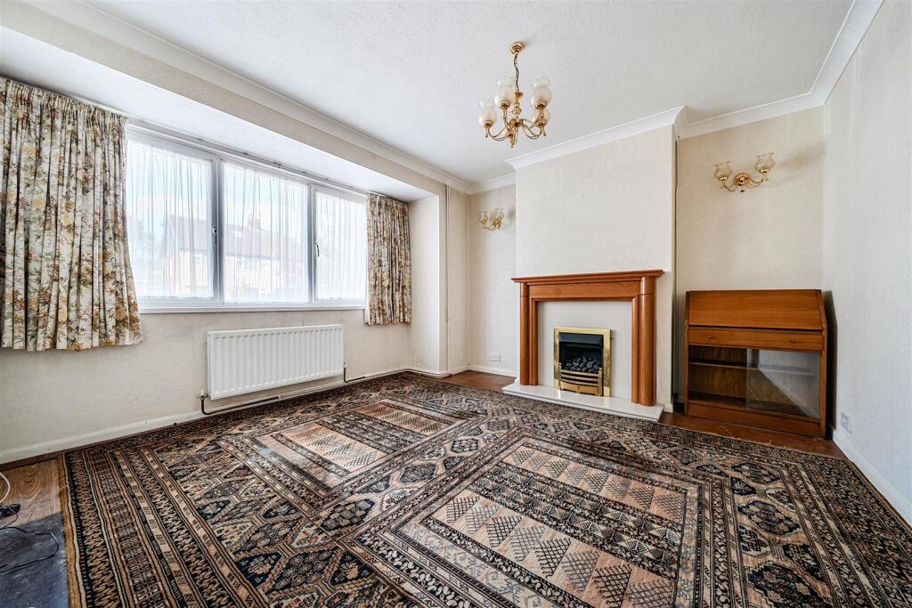 House in Milton Keynes - View 2