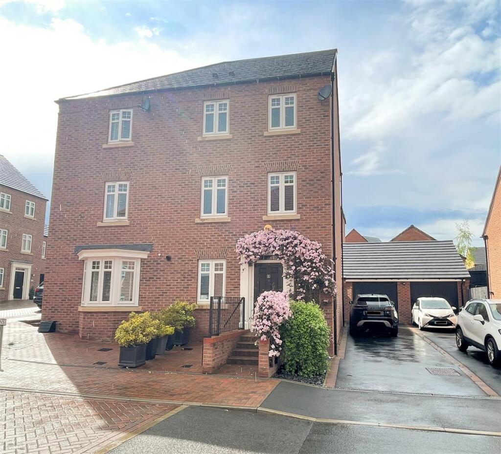 Caldicot Gardens, Grantham, Grantham