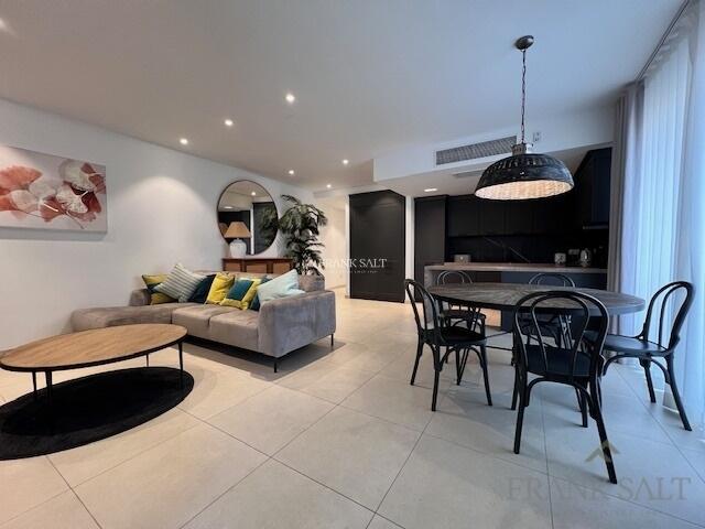 Main image of property: Portomaso