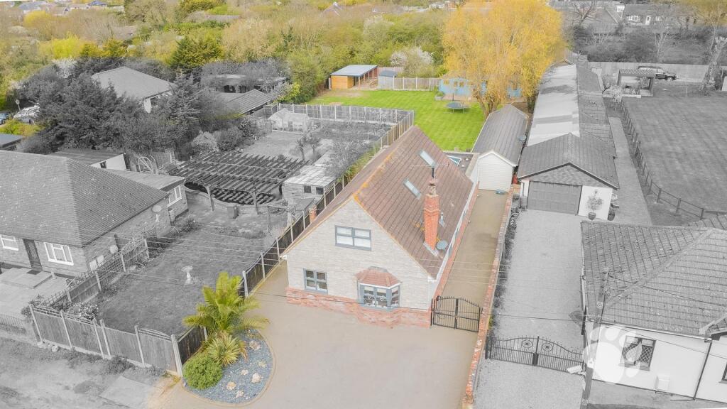 Main image of property: Clarence Road, Bowers Gifford, SS13