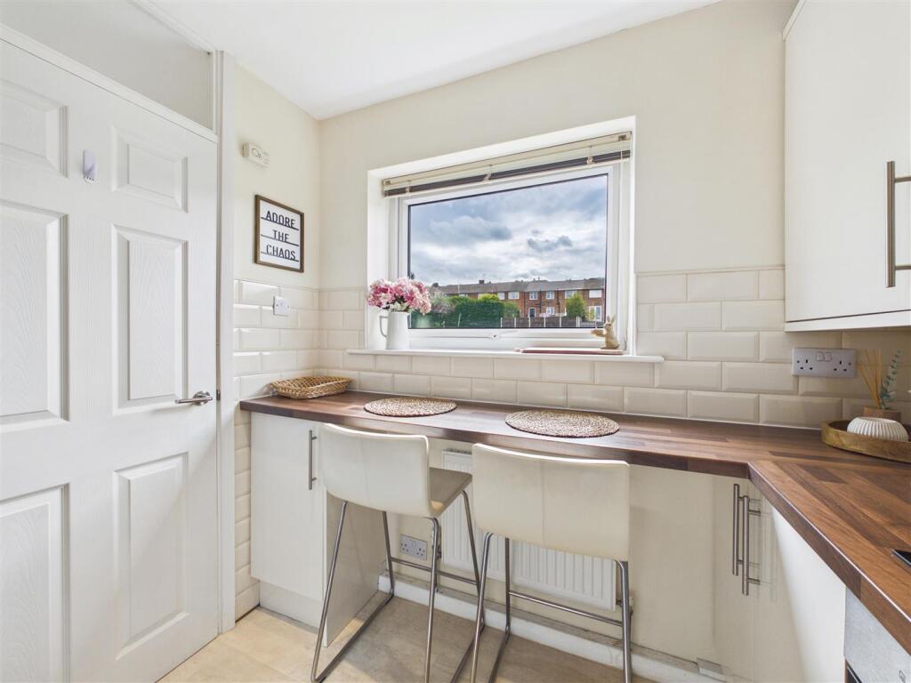 Apartment in Sheffield - More