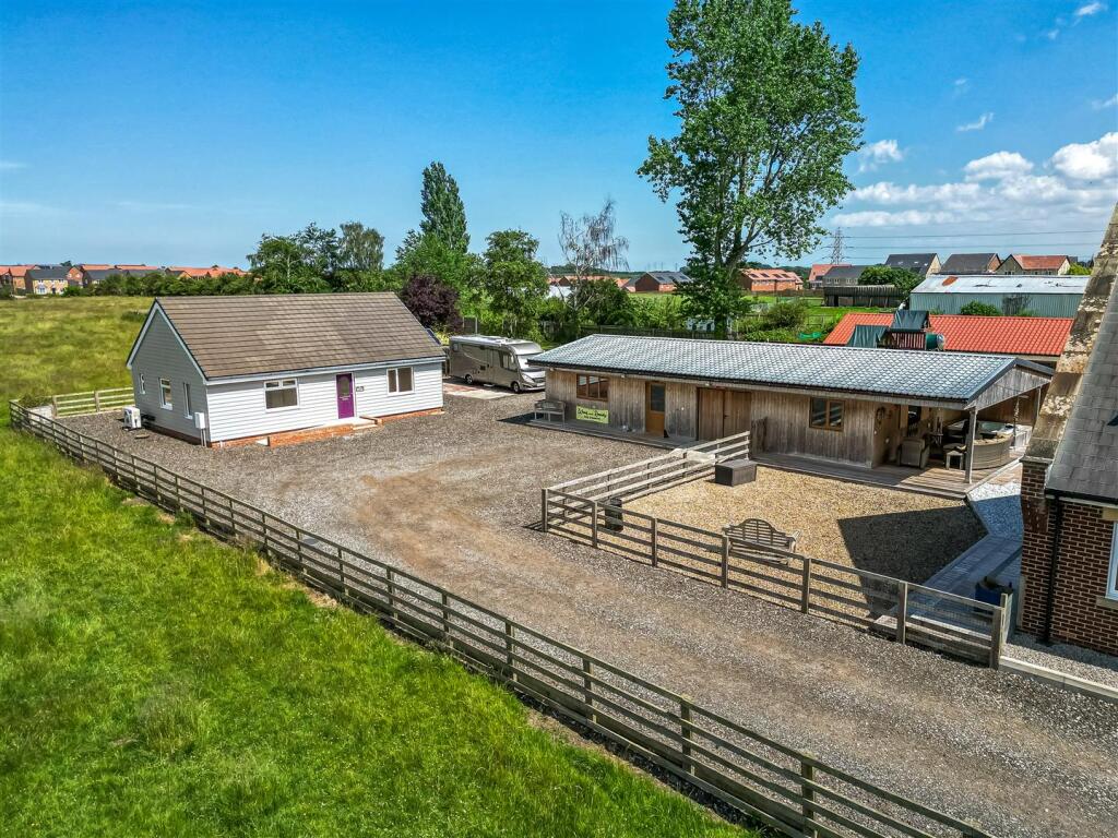 House in Darlington, Whessoe - View 2
