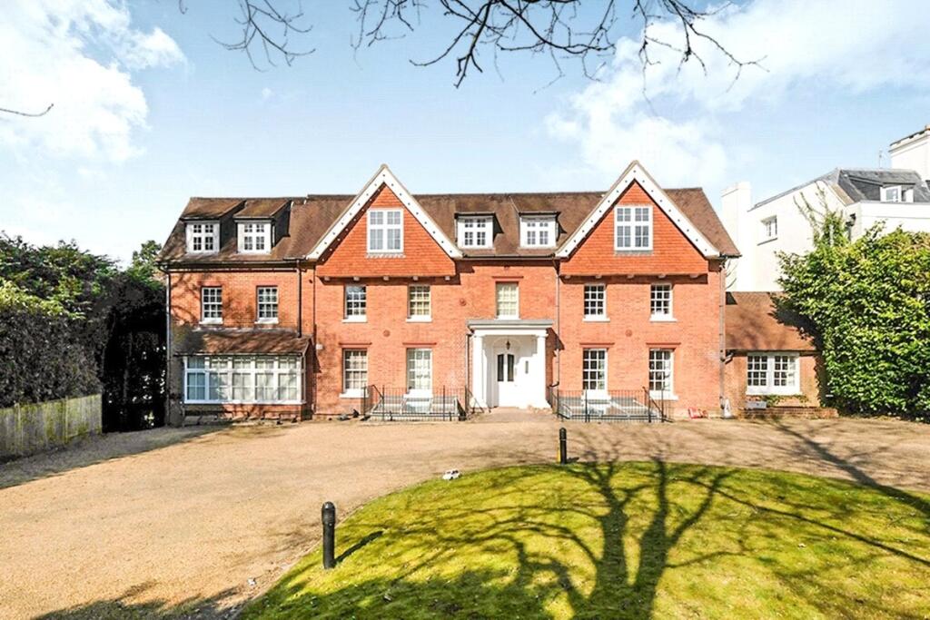 Main image of property: Bishops Down Road, Tunbridge Wells, Kent, TN4