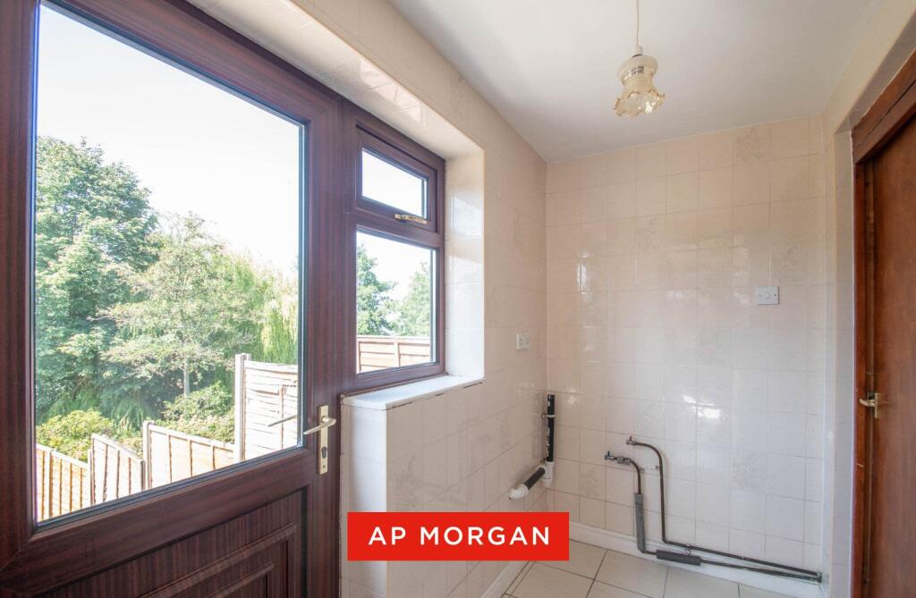 Additional image 12 of Higgs Field Crescent, Cradley Heath, West Midlands, B64