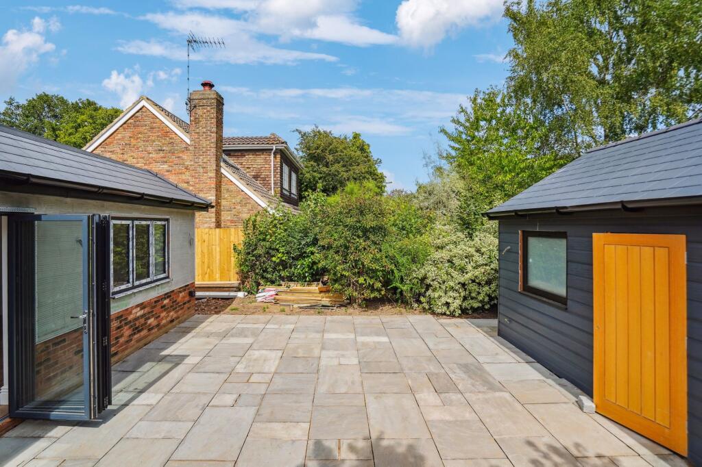 Greenlands Lane, Prestwood, HP16 photo 4