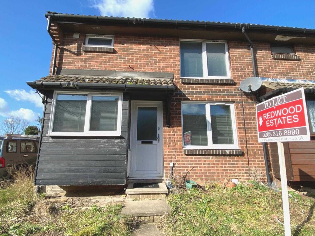 Main image of property: Oulton Close, Thamesmead, SE28 8LT