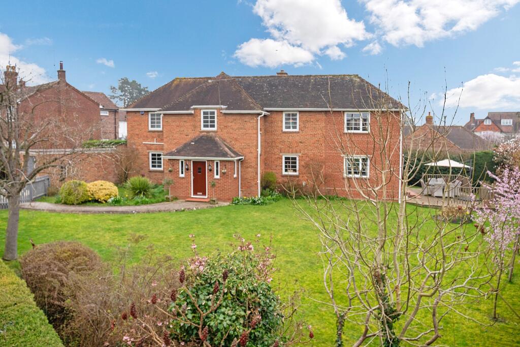 Main image of property: St. Johns Crescent, Stansted, Essex, CM24 8JT