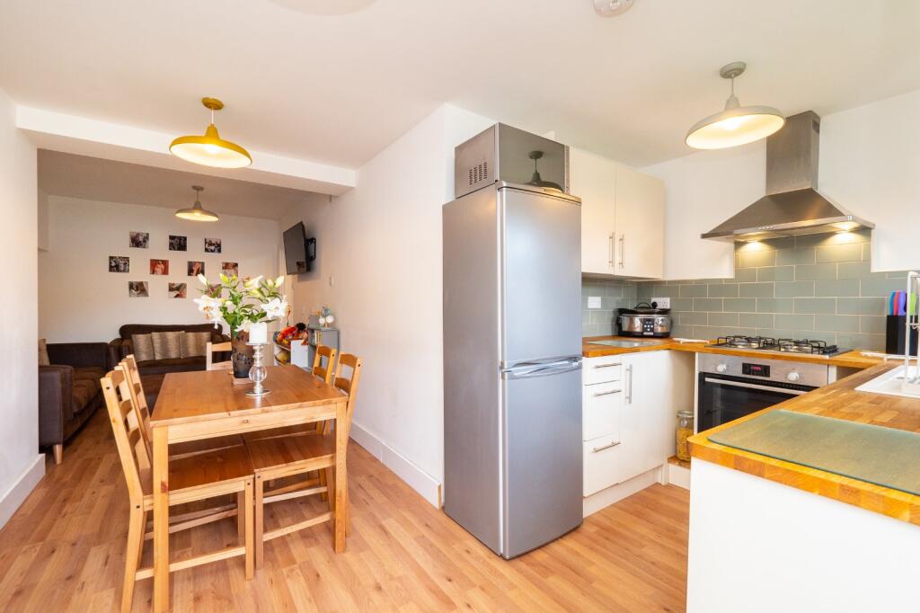 Main image of property: Shap Crescent, Carshalton, SM5