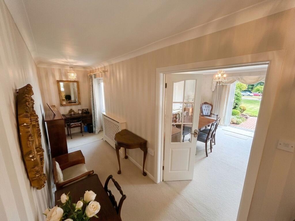 Apartment in Southampton - View 5