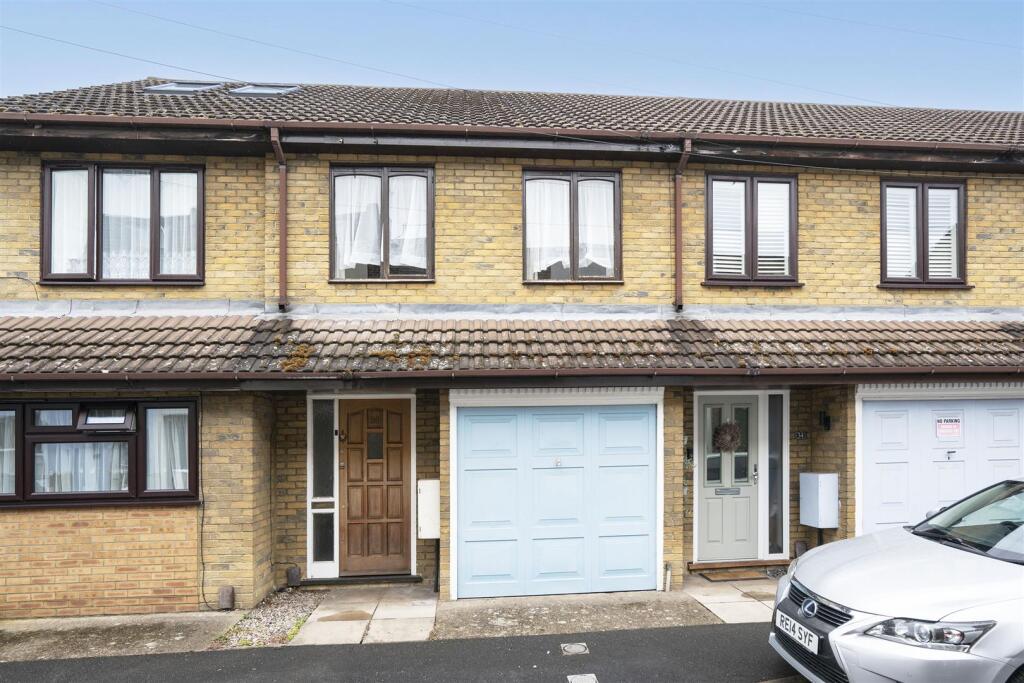Main image of property: Palestine Grove, Colliers Wood