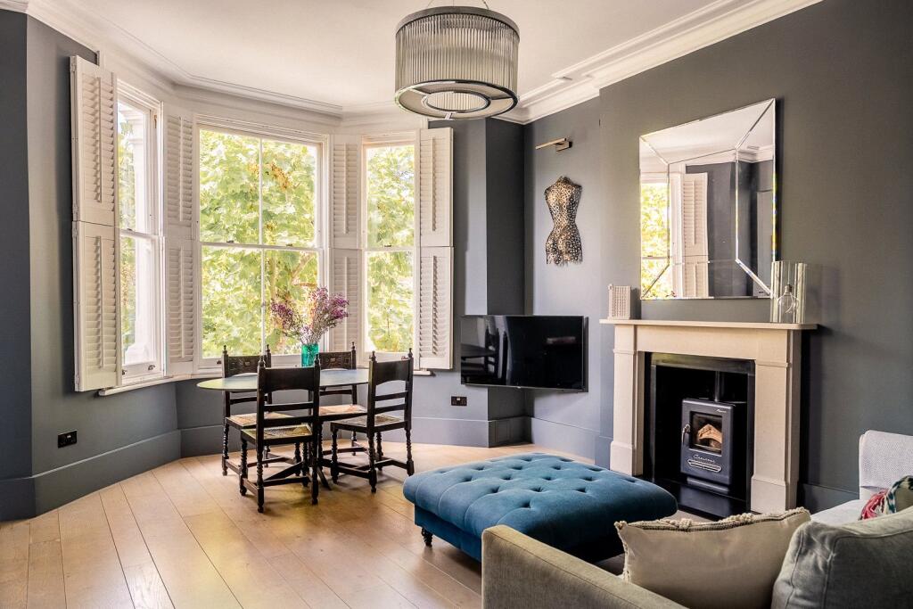 Main image of property: St Quintin Avenue, North Kensington, London, W10