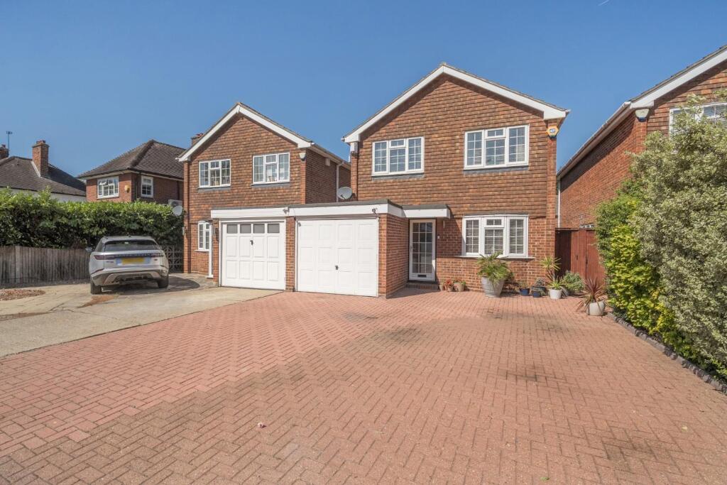 Main image of property: Grove Park Road, London, SE9