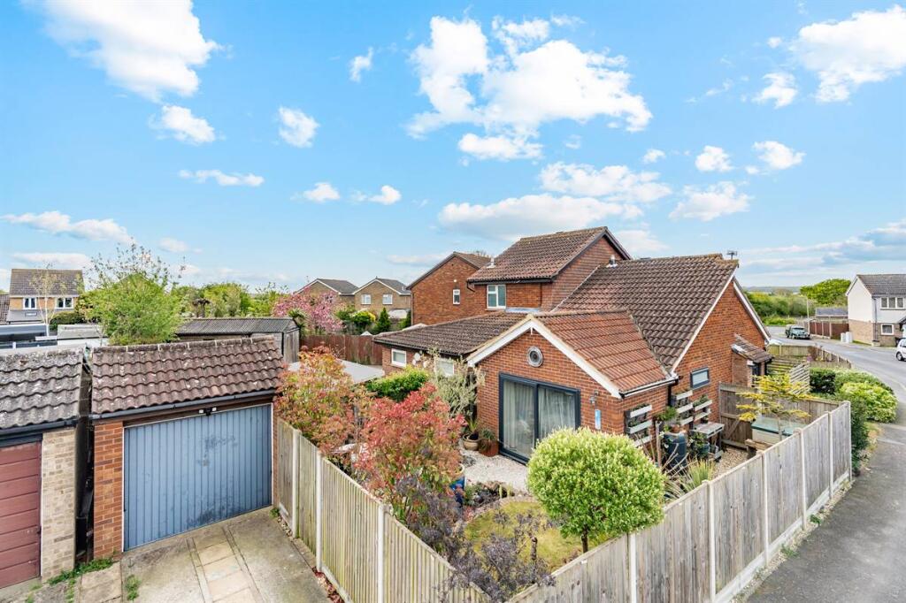 House in Canterbury, Herne and Broomfield - View 2
